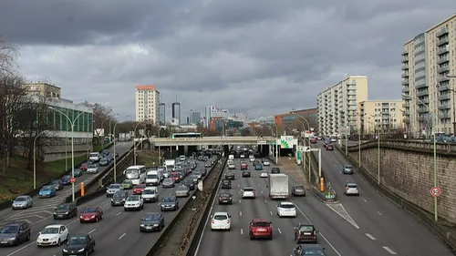Départs en vacances de Noël : les conseils de Bison Futé en...